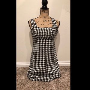 B&W houndstooth boatneck mini dress! vintage vibe